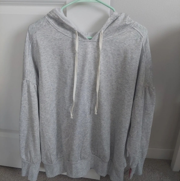 Xhilaration Tops - 💎 🌺 Xhilaration sleep hoodie ~ juniors XL